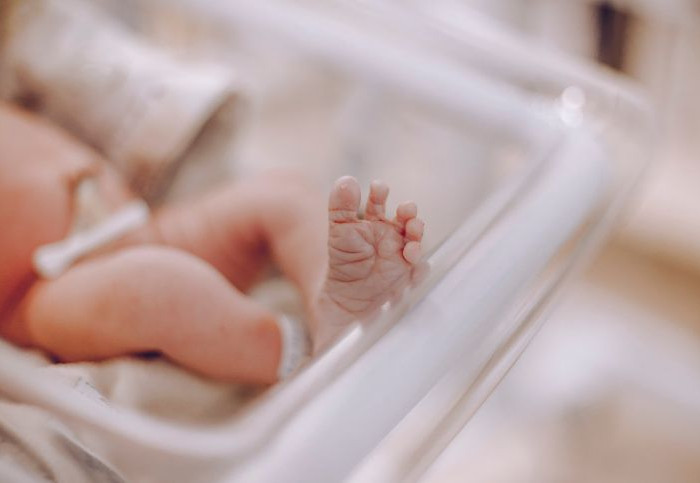 neonato-morto-dopo-il-parto