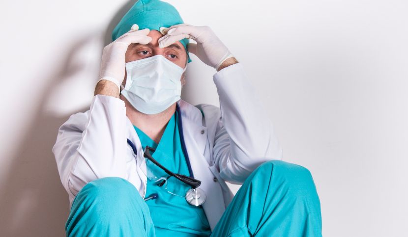 errore-fatale-pronto-soccorso-turni-massacranti-medico
