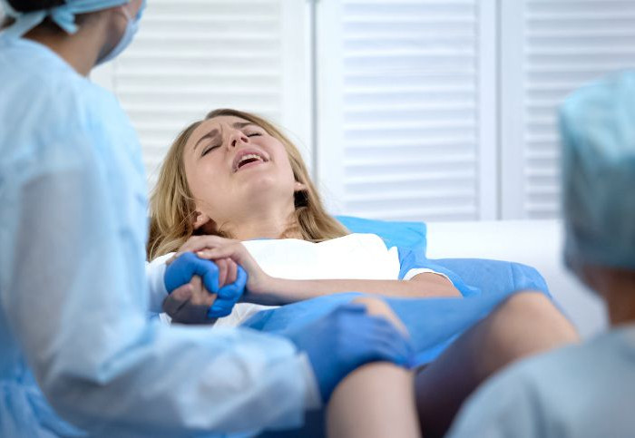 neonata-morta-scudo-penale-medico
